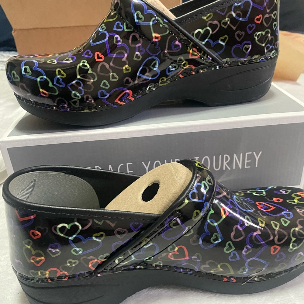 Dansko Clogs Size 9.5/40